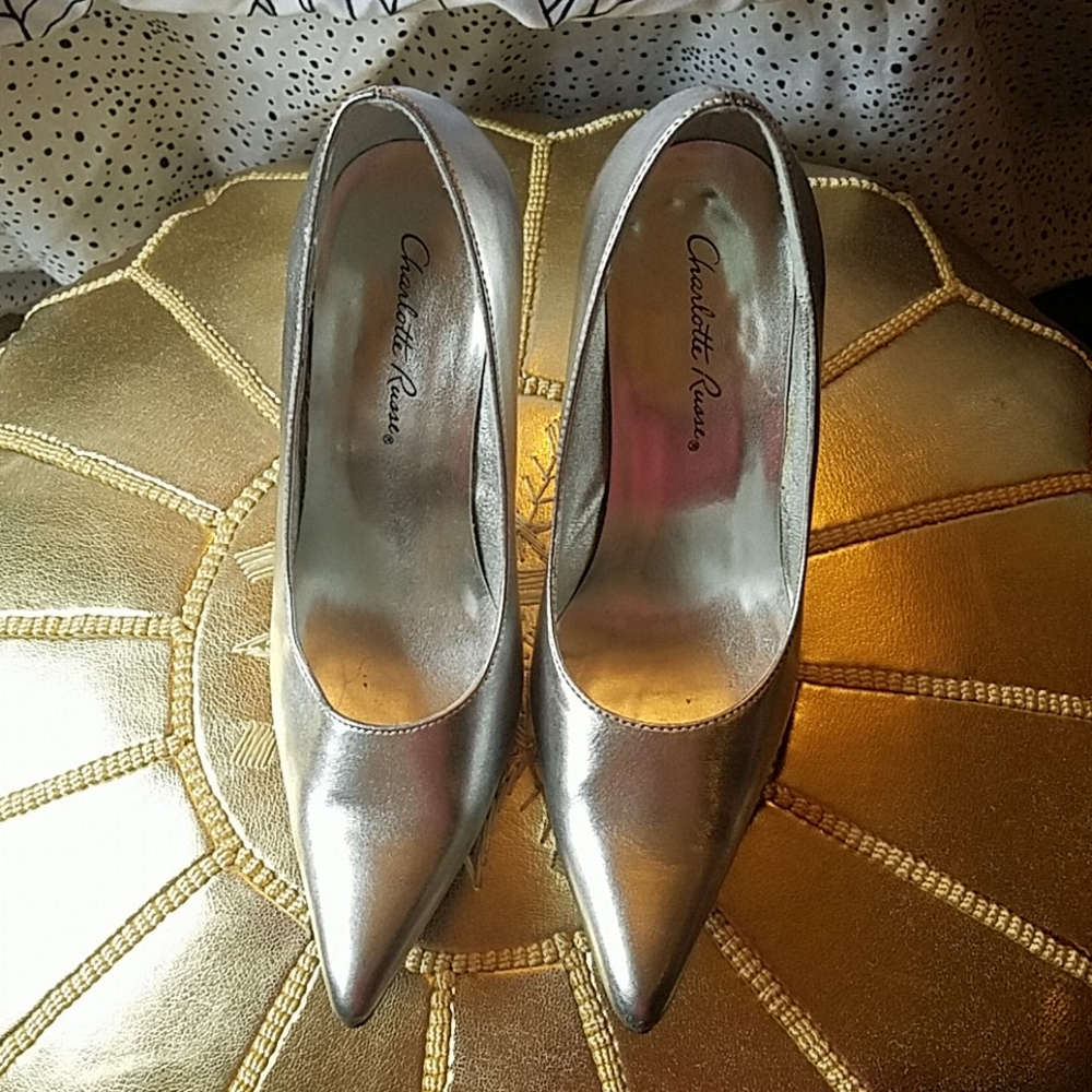 Metallic silver heels - Picture 2 of 3
